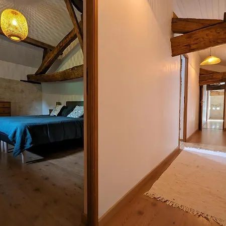 Nyaraló Gite Familial Avec Piscine Privative, Grand Jardin Et Recharge Voiture Electrique, Pres D'aubeterre-sur-dronne - Fr-1-653-256 *